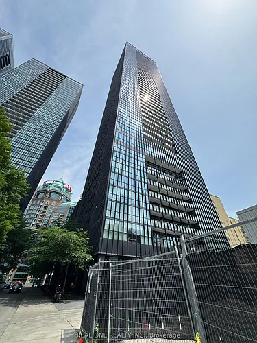 101 Charles St E #313 Photo 1