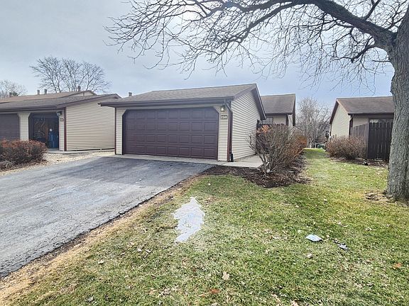 2nd image of 2218 Yorktowne Dr