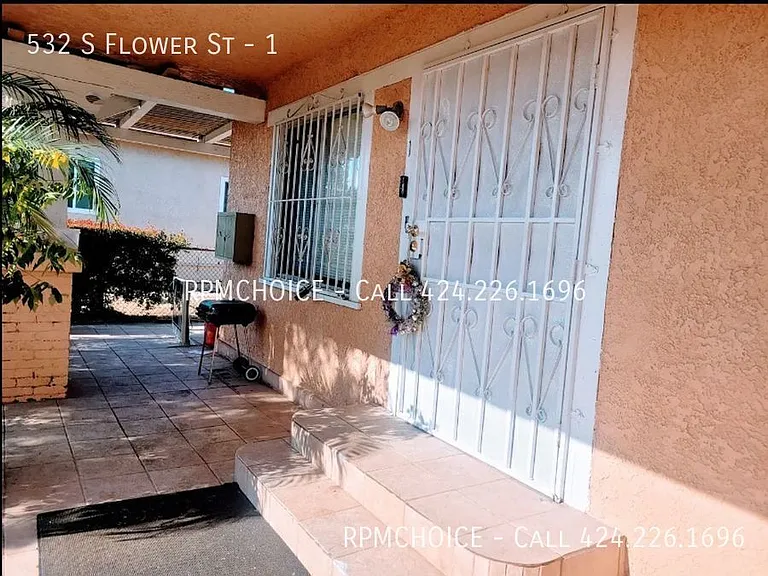 532 S Flower St #1 — Photo 37