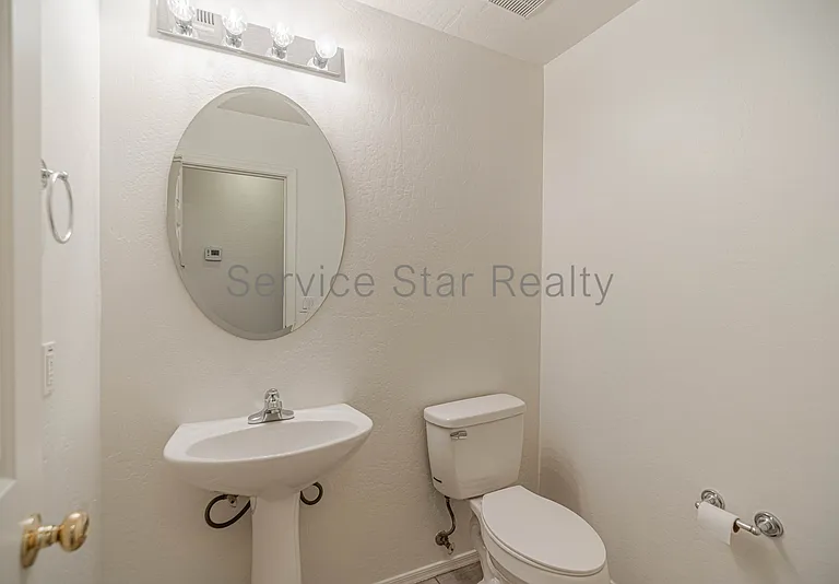 25235 W La Mont Ave — Photo 11