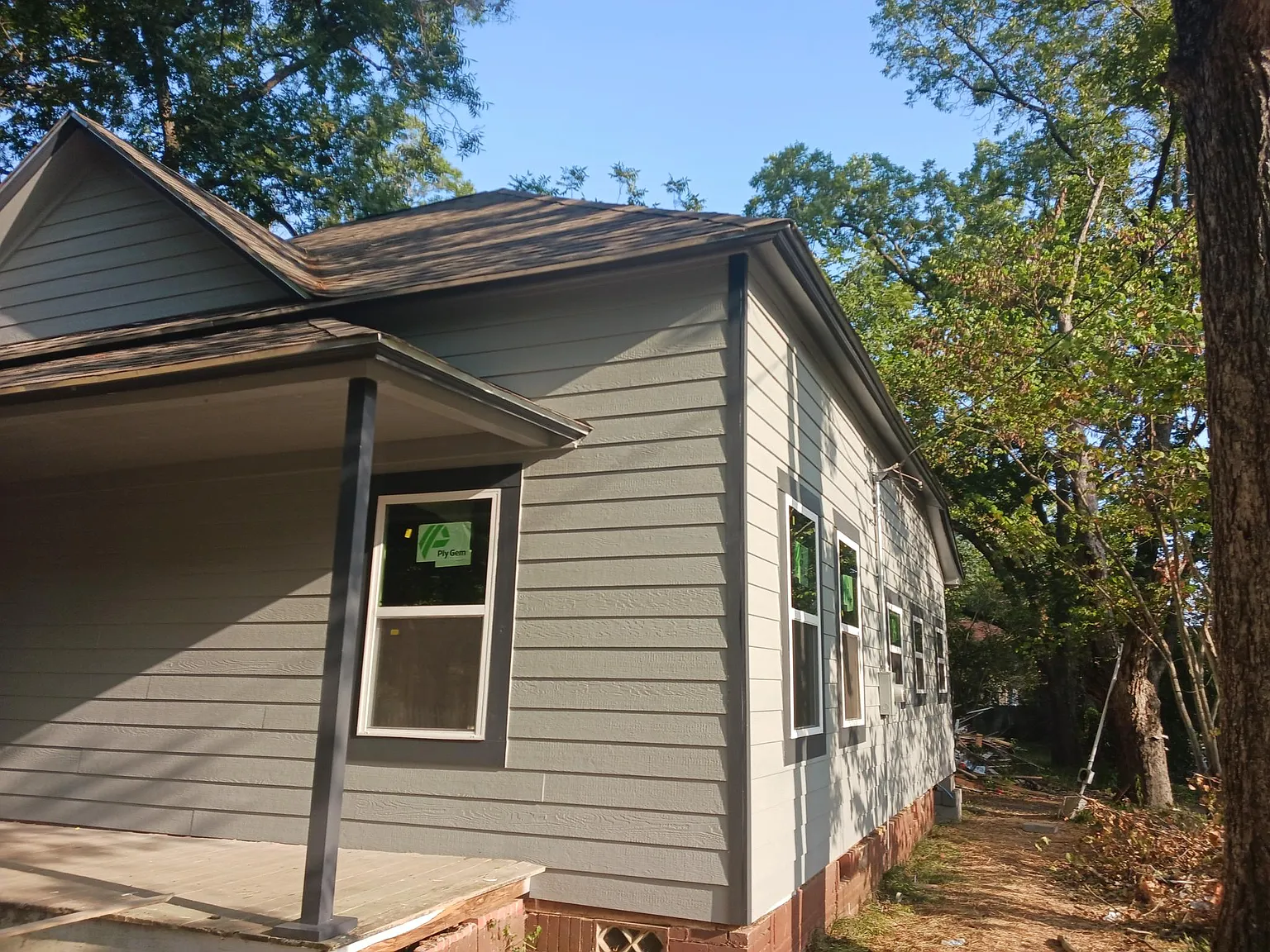 701 E Terrell Ave — Photo 3