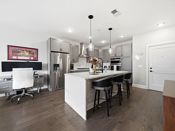 2nd image of 751 N 6th St #205