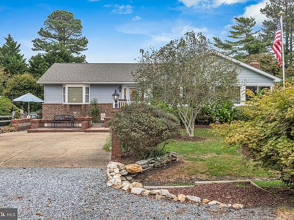 4th image of 30879 Maplewood Rd