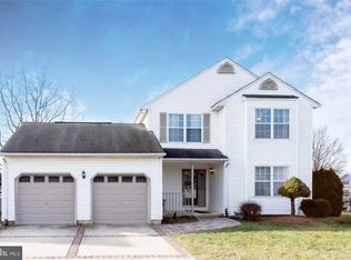 171 Sugarberry Dr, New Castle, DE 19720