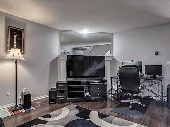 5th image of 5594 NW Sunrise Meadow Ln