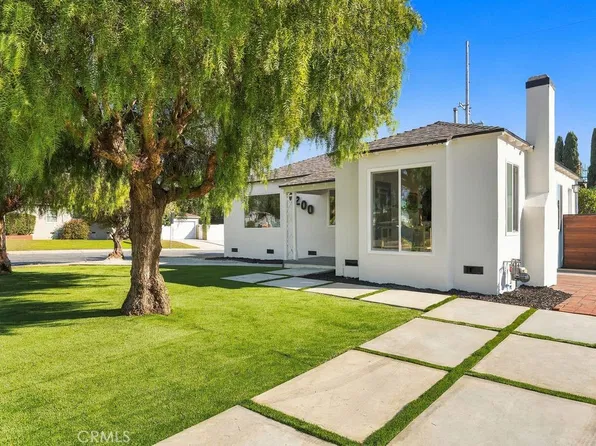 6200 W 85th Pl, Los Angeles, CA 90045