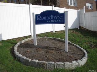 35 Roundtree Ct, Beacon, NY 12508