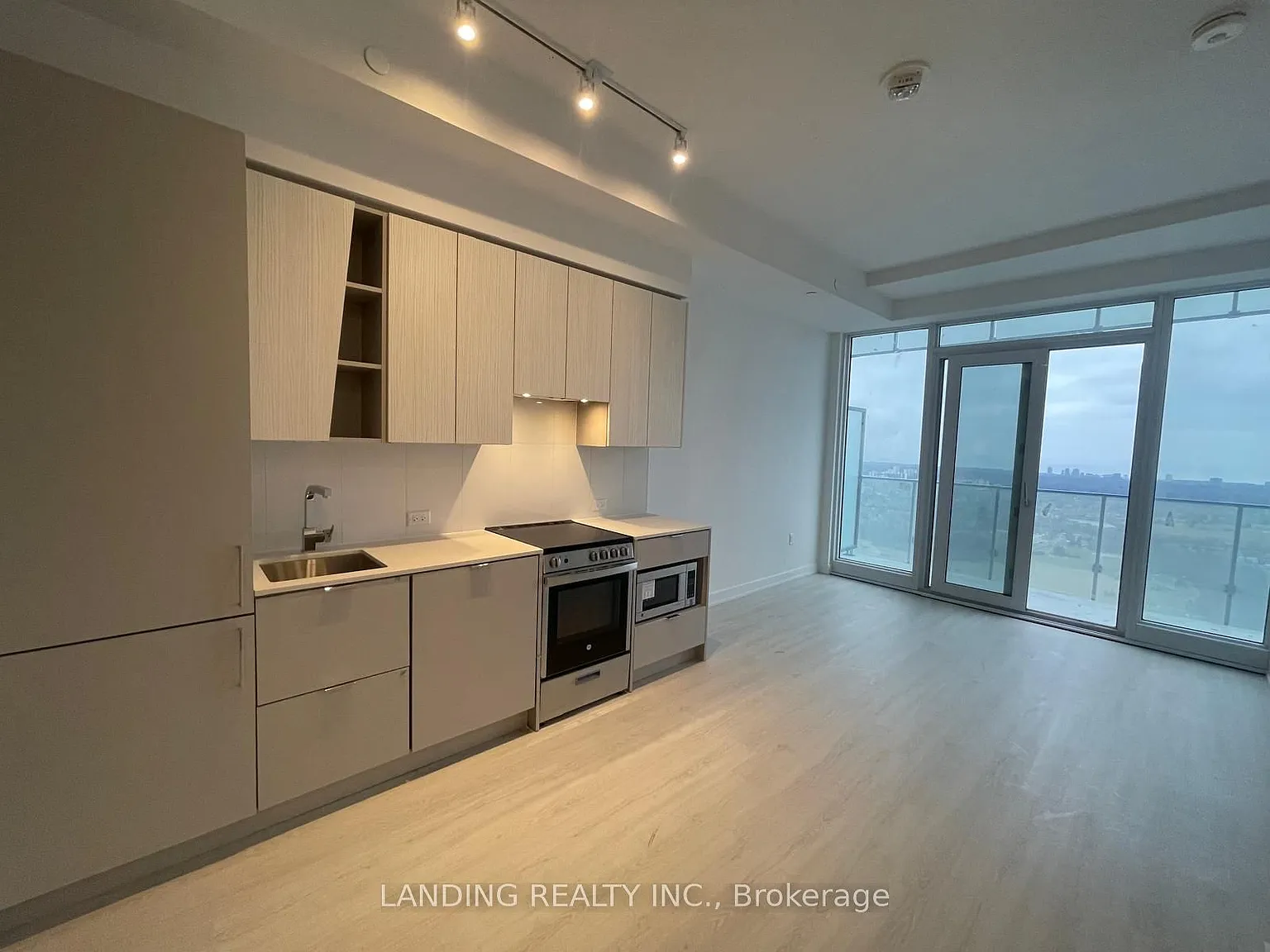 2 bed, $2,600 — Photo 3