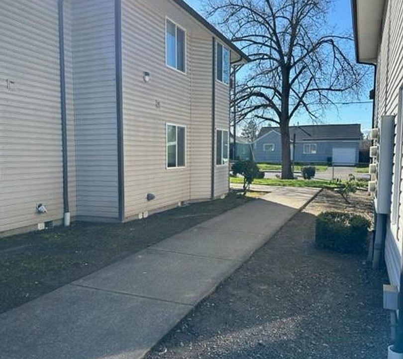 Cropro01Evergreen Manor Apartments 31003190 Evergreen Ave NE Salem