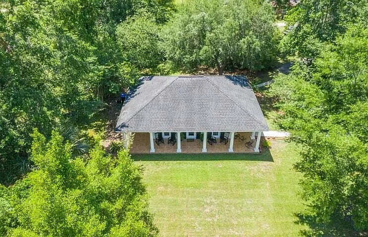 2 bed, 1100 sqft, $2,600 — Photo 3