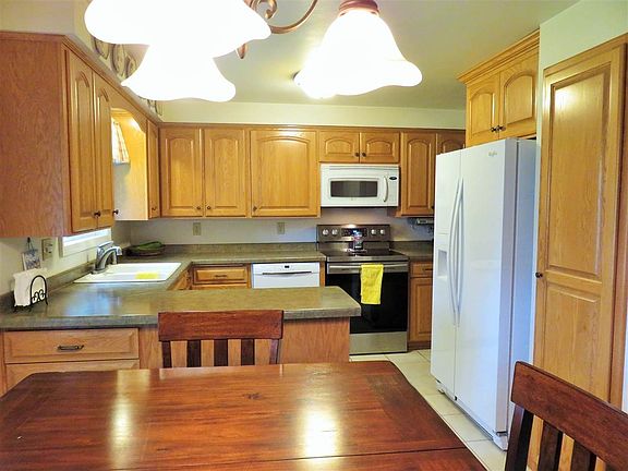 lots of counter space