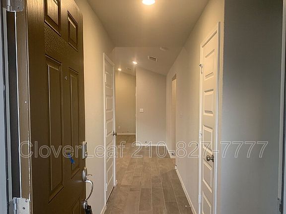 4th image of 2172 Darst Dr