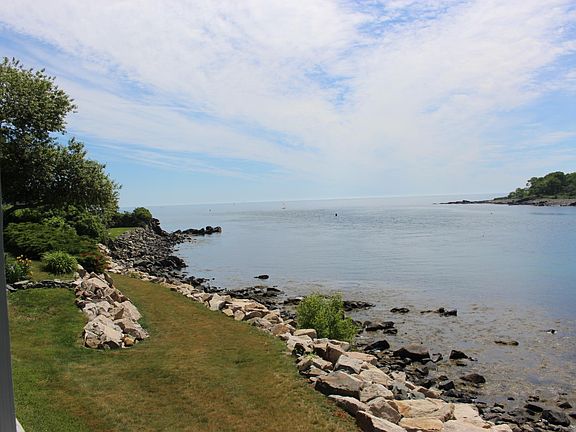 Beautiful big sky views in both directions!