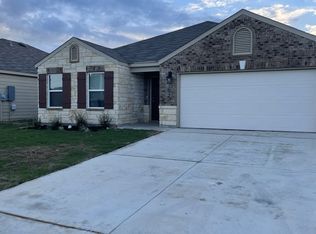 220 Valmet Dr, New Braunfels, TX 78130