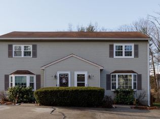1B Palomino Ct, Goffstown, NH 03045