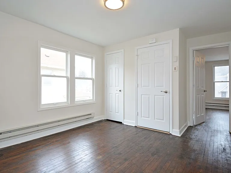 1165 Minnehaha Ave E — Photo 4