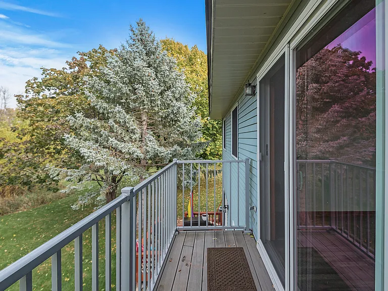 797 Parkside Dr — Photo 25