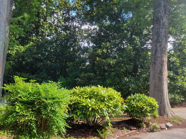 914 Riverside Ave, Elizabeth City, NC 27909
