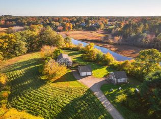 359 River Rd, Arundel, ME 04046