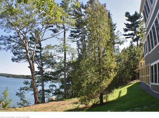 47 S Dyers Cove Rd, Harpswell, ME 04079