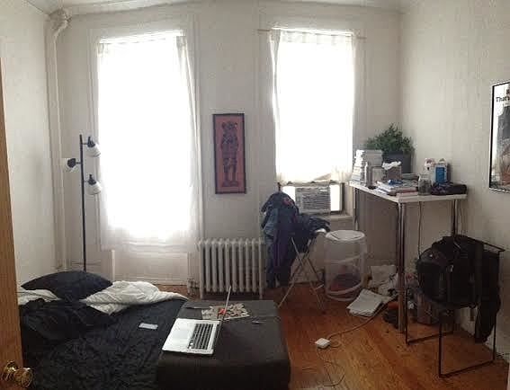 1st image of 254 Melrose St APT 1L