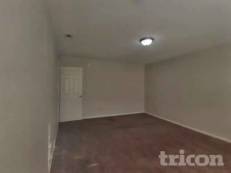 3357 Summer Breeze Cir — Photo 8