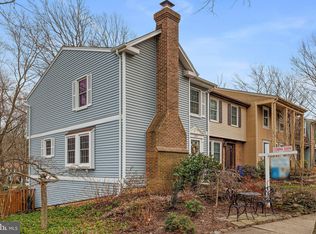 10972 Harpers Square Ct, Reston, VA 20191