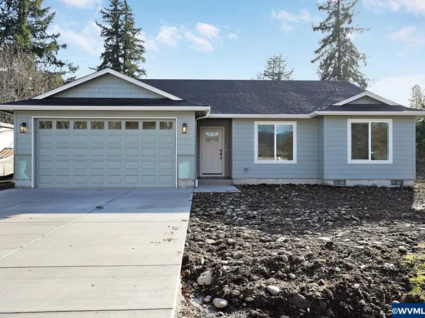 610 Gray Pine St, Lyons, OR 97358