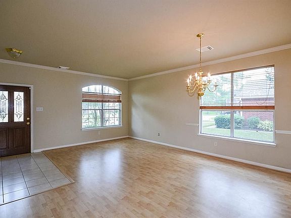 5th image of 3215 Cumberland Ct