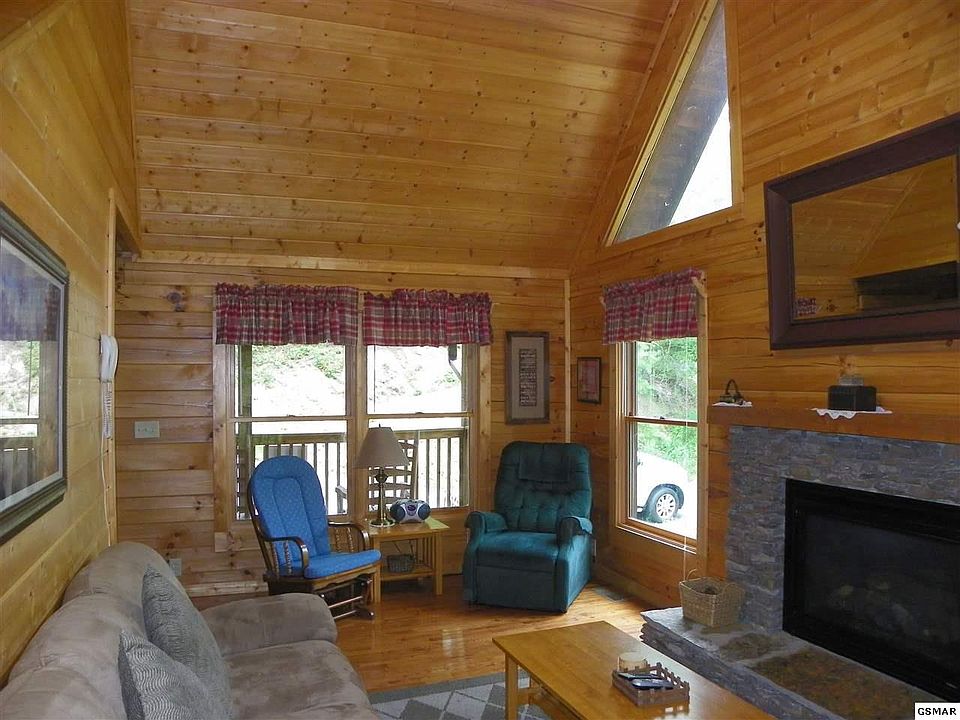 2619 Oak Pt Pigeon TN Zillow