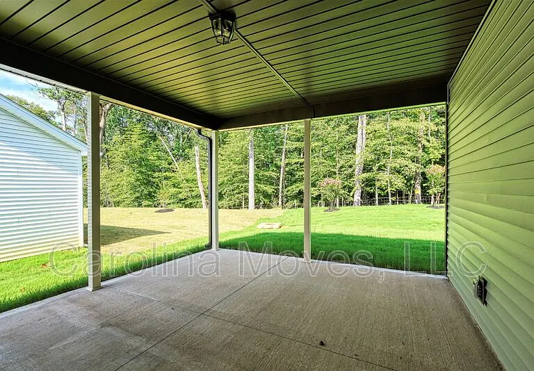 108 Landry Ln — Photo 24