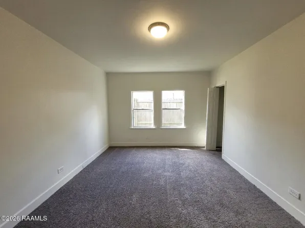 1020 Iberia St, New Iberia, LA 70560