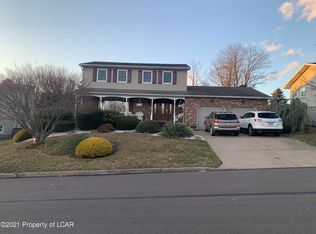 156 Hillcrest Dr, Nanticoke, PA 18634