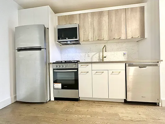 Rented by Doorway NYC, LLC | media 17