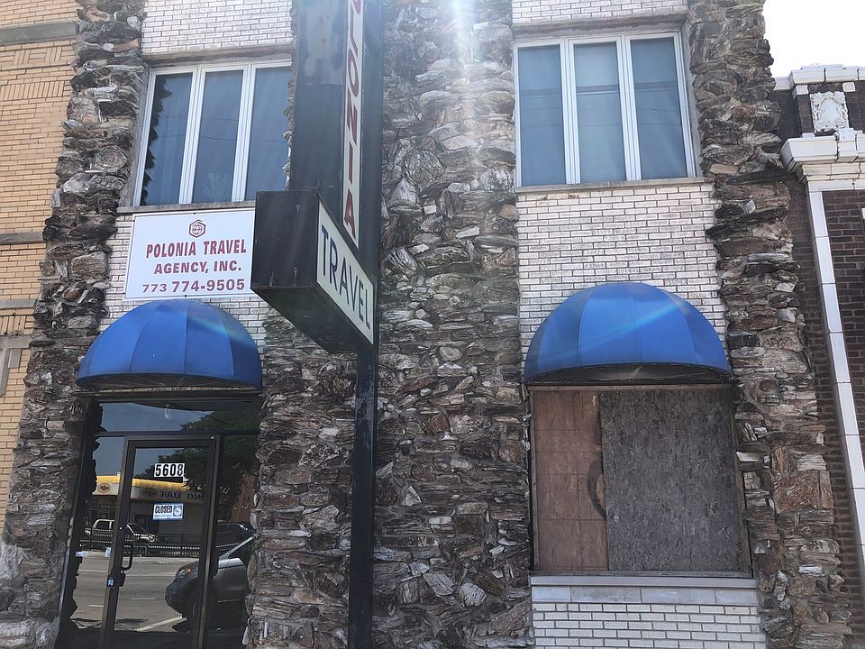1st image of 5608 N Milwaukee Ave #1