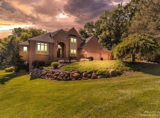 639 Grat Strasse Rd, Manchester, MI 48158