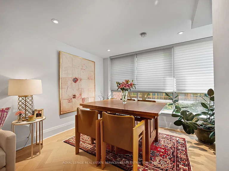 225 Davenport Rd #401 — Photo 9