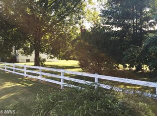 26 Taxi Way, Baltimore, MD 21220