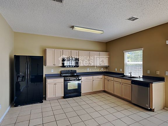 5th image of 904 Gillon Dr