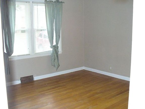 Home for Sale in Quincy, IL $94,900