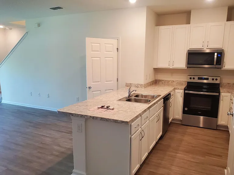247 Mustard Hill Ct — Photo 2