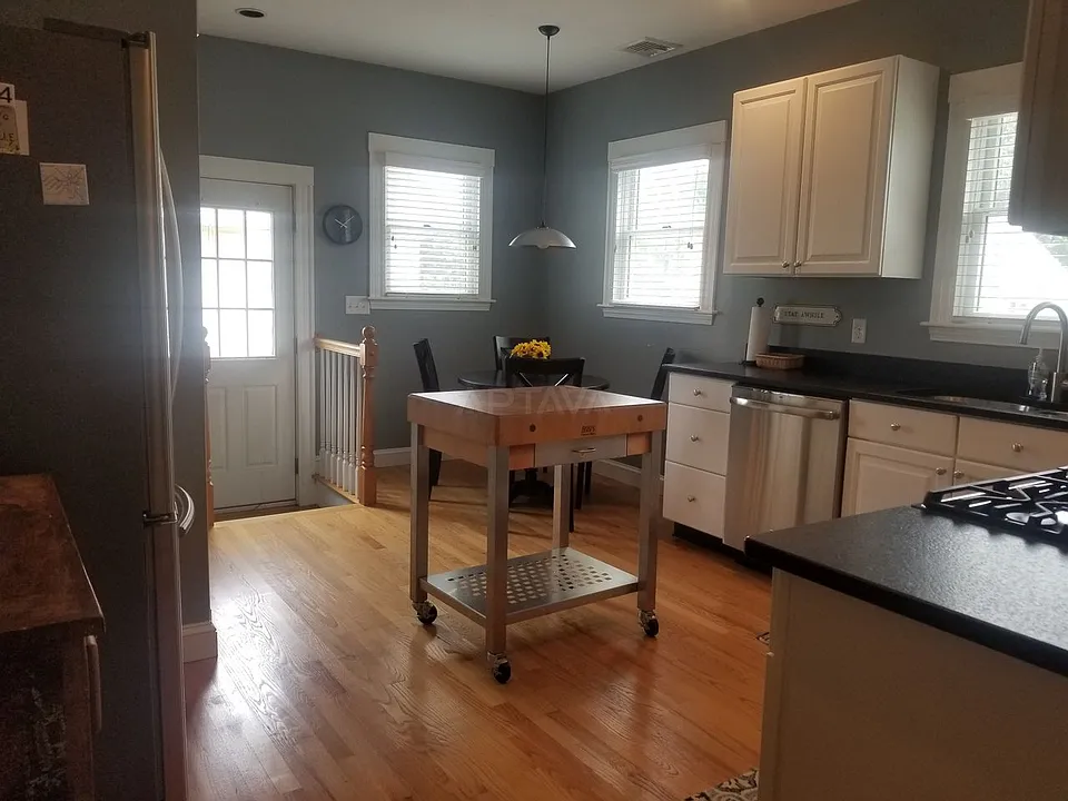 30 Warner St #2