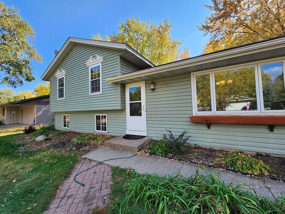 1st image of 7202 146th St W