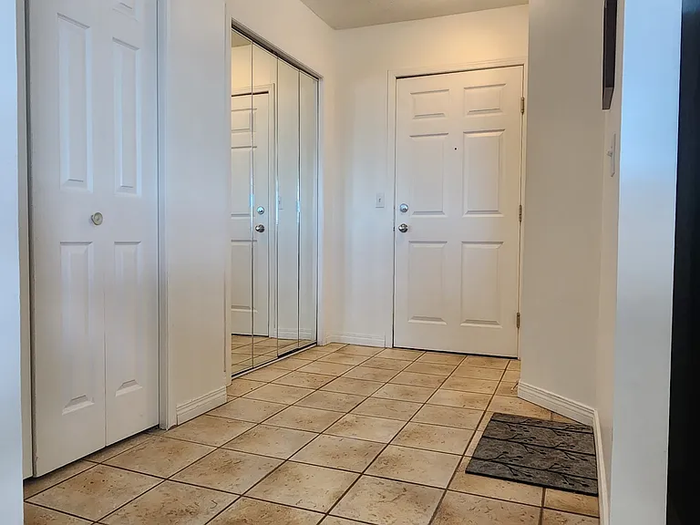 1121 6th Ave SW #1811 — Photo 33
