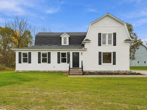 26222 32 Mile Rd