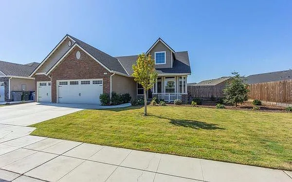 6855 E Griffith Way photo 1