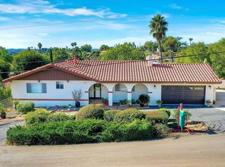 2281 Mira Sol Dr, Vista, CA 92084