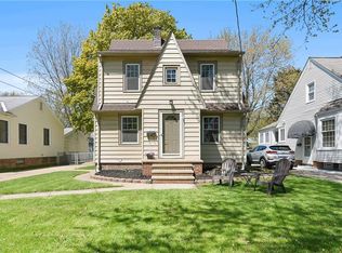 4206 W 204th St, Fairview Park, OH