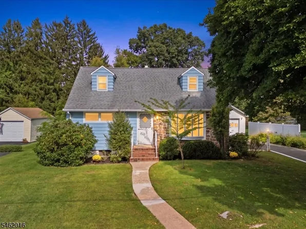 16 Sandra Ln, Randolph Twp., NJ 07869