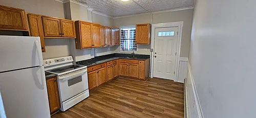 45 Bridge St #1 Photo 1